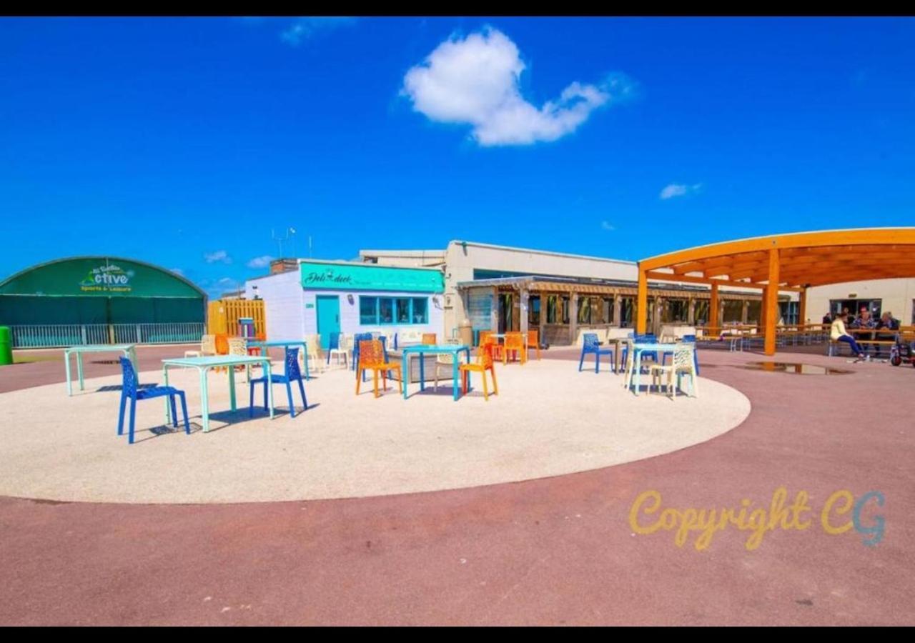 K105 - Chalet - Parkdean Camber 외부 사진
